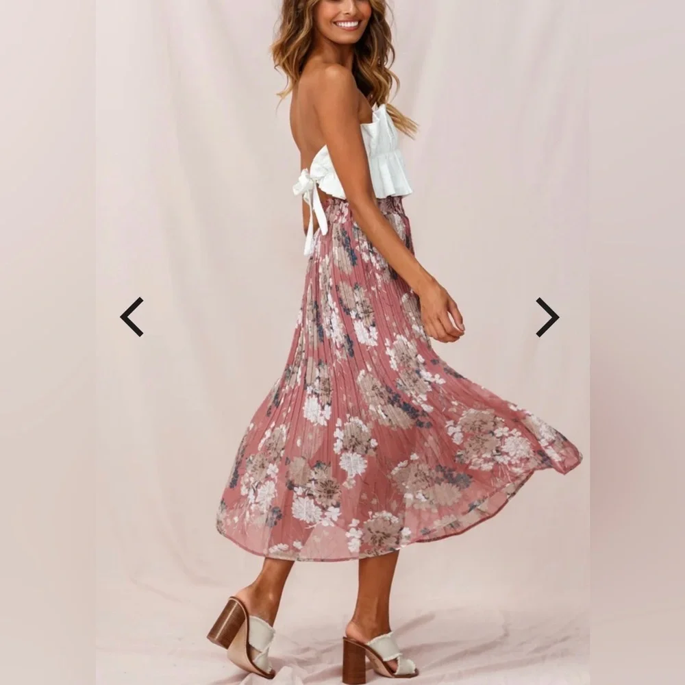 EUC Selfie Leslie Caroline Accordion Pleat Midi Skirt Rose - size XS